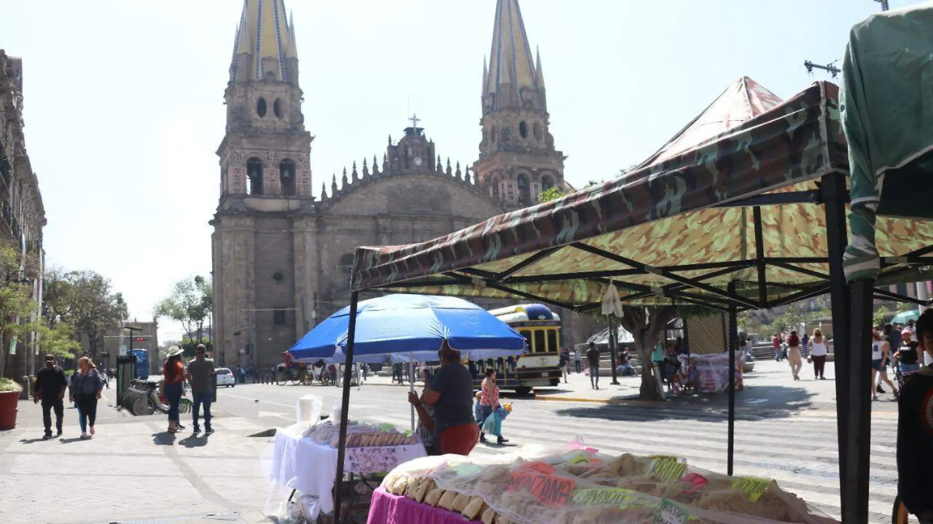 Tradicional venta de empanadas